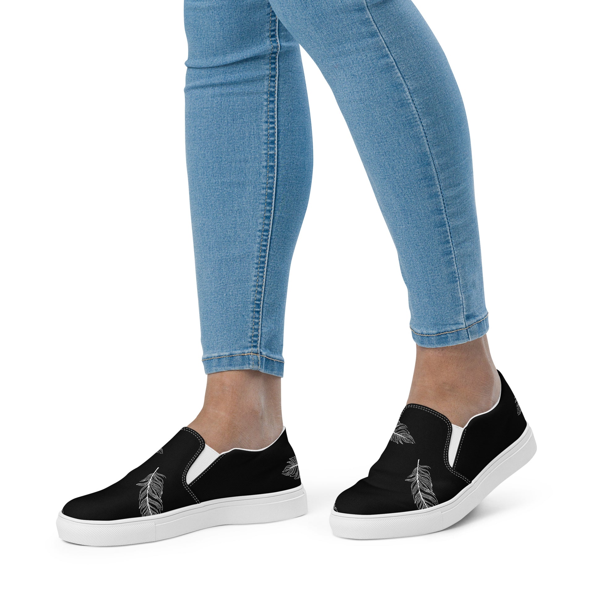 Ethereal Plumes Women’s Slip-On Canvas Shoes - FLAKOUT